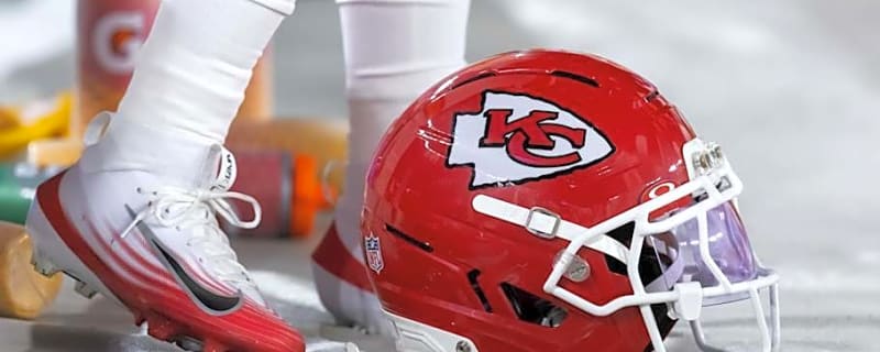 Chiefs Continue To Get Trade Buzz As Suitor For Saints Star RB