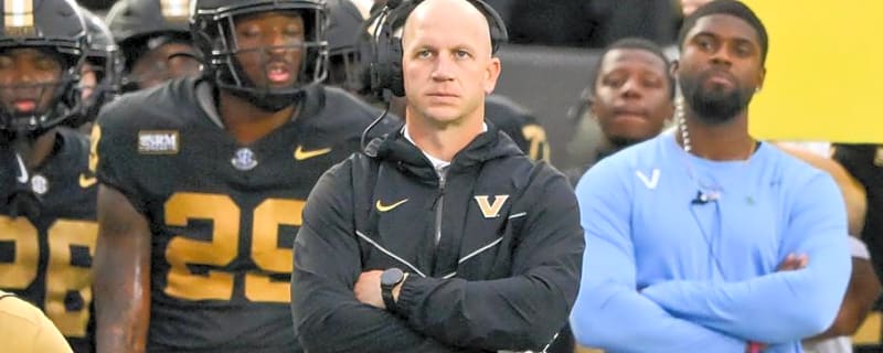 Clark Lea Rips Vanderbilt Football Team In Tuesday Press Conference