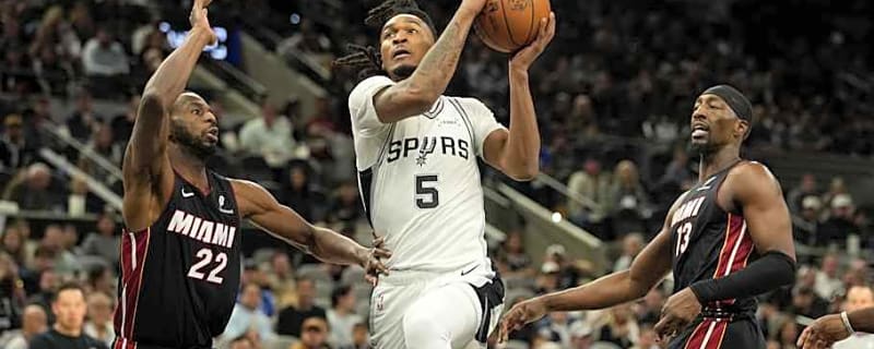 Kel&#39;el Ware disappoints, but one star shows out in Heat&#39;s loss to Spurs