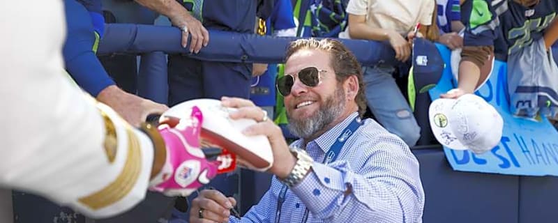 Why Seahawks GM John Schneider deserves NFL executive of the year award