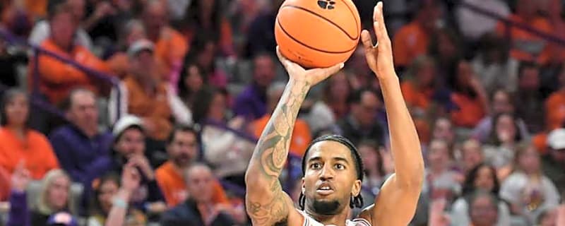 'I’m Built for This': Dillon Hunter’s Leadership Fuels Clemson’s Perfect ACC Start