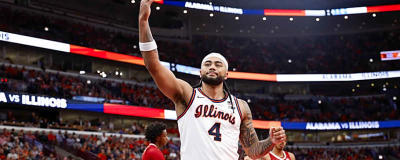 Illinois&#39; Kylan Boswell Rises Up for Unexpected Putback Jam Against Long Island