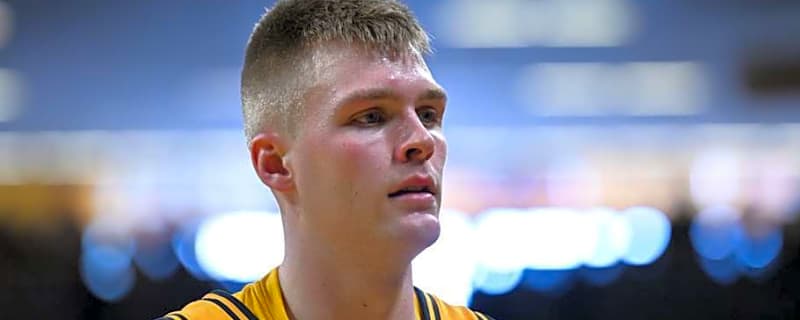Iowa vs. Indiana Predictions: Bennett Stirtz Finally Hits 50%