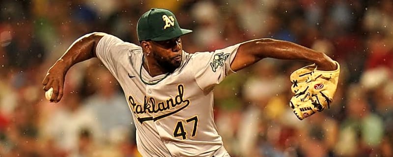 Rangers Select Michael Otanez in Move That Ends Injured Reliever’s Season