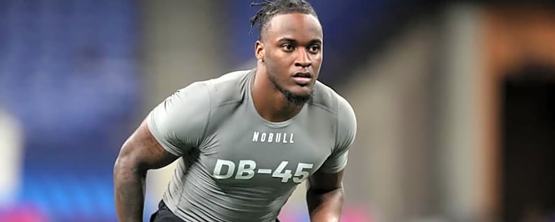 Falcons&#39; DeMarcco Hellams Fires Warning to NFL After Big Hit in Preseason Return