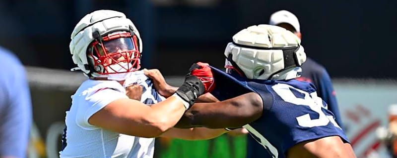 Patriots Rookie Offensive Linemen Soaking Up Knowledge
