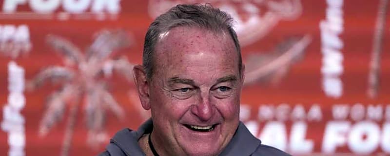 Vic Schaefer &#39;Loves&#39; His 2025 Texas Longhorns Team