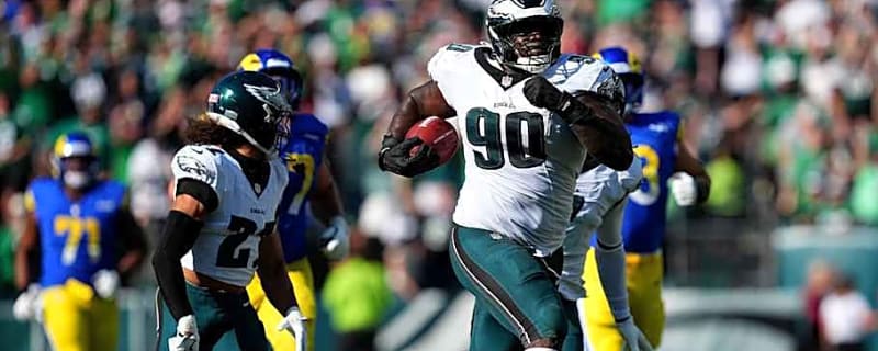 Jordan Davis' game-sealing field goal block for Eagles got better with wild stat