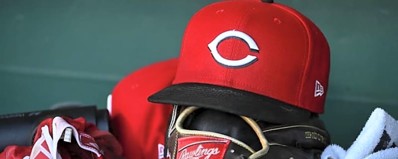 Cincinnati Reds Sign 18-Year-Old to Summer League Roster