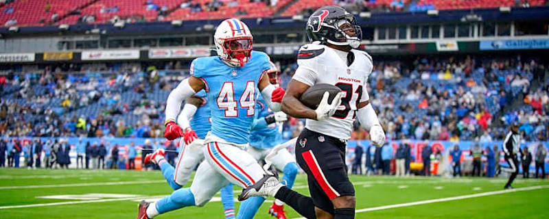 Dameon Pierce Seeks Consistency With Eagles