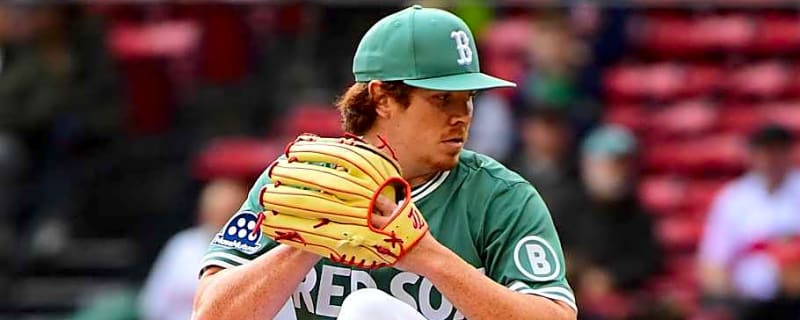 Yankees Legend Exposes Red Sox Rookie After False Claims