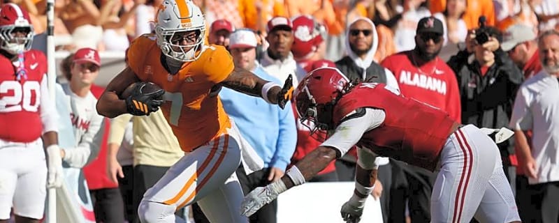 'It Can't Happen Again:' Alabama Defense Reflects on Missed Tackles vs. Tennessee