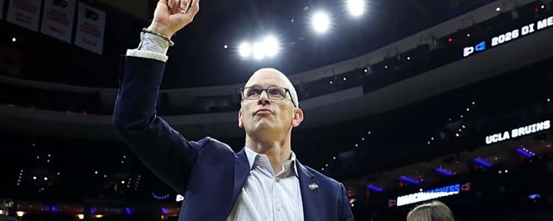 Dan Hurley Sets Tone as UConn Enters Sweet 16