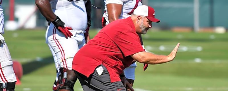 Report: Alabama Football Moving On From Offensive Line Coach