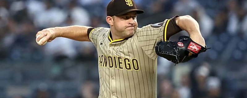 Yankees Emerge as Finalists for Padres Pitcher