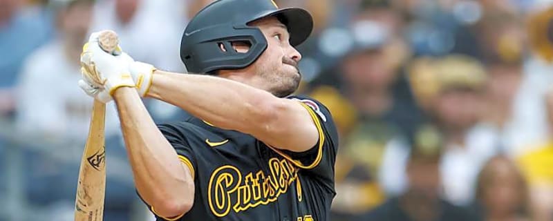 Pirates&#39; Bryan Reynolds Changes Positions vs. Cubs