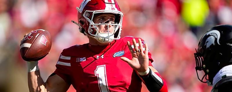 As Wisconsin Rolls Into a Bye Week, the Badgers Think They Caught 'Lightning in a Bottle'