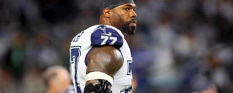 Dallas Cowboys legend tutors struggling second-year starter