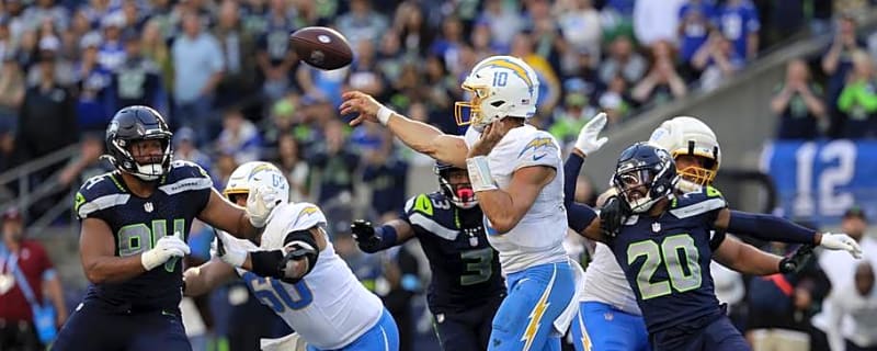 3 Winners and 5 Losers After Chargers' Flop vs. Seahawks