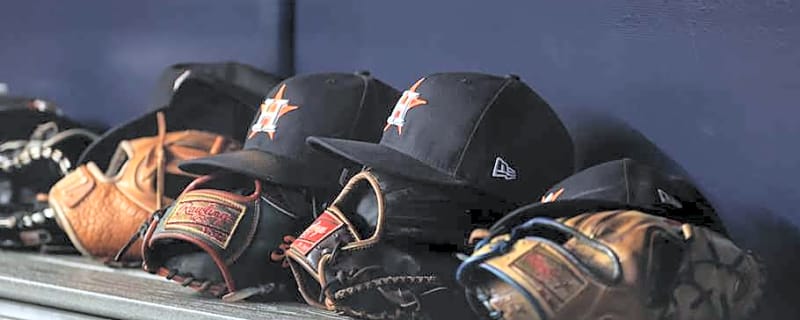 Astros' Infielder Puts Red Sox Trade Rumors To Rest