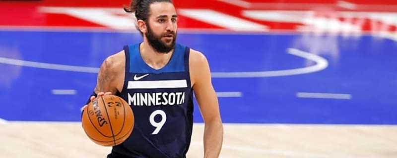 Ricky Rubio signs one-year contract with childhood club in Spain