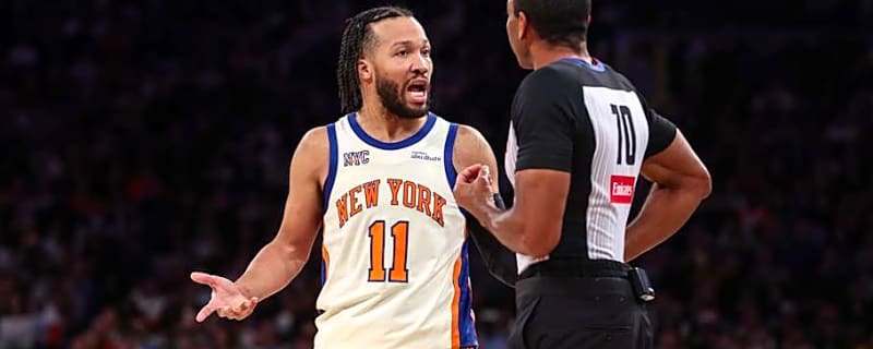 Knicks Struggle to Name Santa's Reindeer