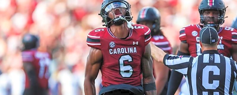 South Carolina's Shane Beamer Makes Surprising Revelation About EDGE Dylan Stewart