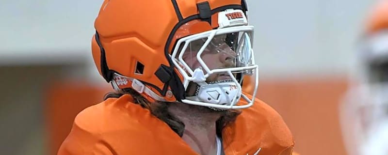 Detroit Lions Fans Believe Blake Miller Is 'Safe' Pick