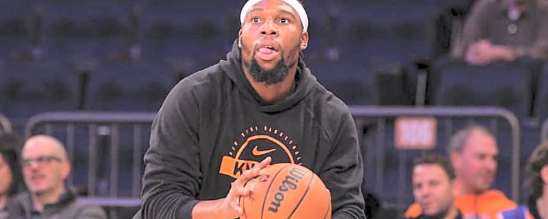 Knicks' Mike Brown Praises Veteran in Face of Trade Rumors