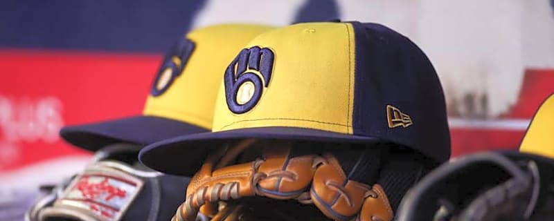 Brewers Projected to Cut Ties With 7-Year MLB Veteran Reliever