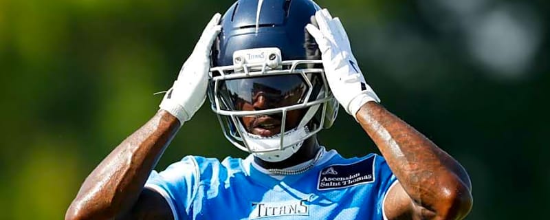 Titans Veteran WR Remains Out With Injury