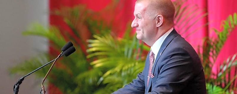 Oklahoma AD Roger Denny Ready to 'Dig in' and 'Figure Out' How to Get Men's Basketball Rolling Again