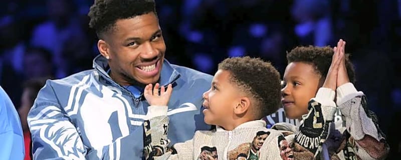 Giannis again states he's staying.... with a stipulation