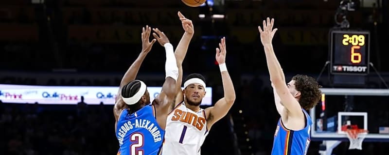A Kentucky Wildcat passed another former Wildcat to become the NBA&#39;s highest paid annual player