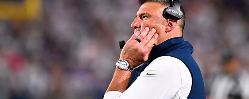 Patriots&#39; Mike Vrabel Praises New Defensive Play Caller