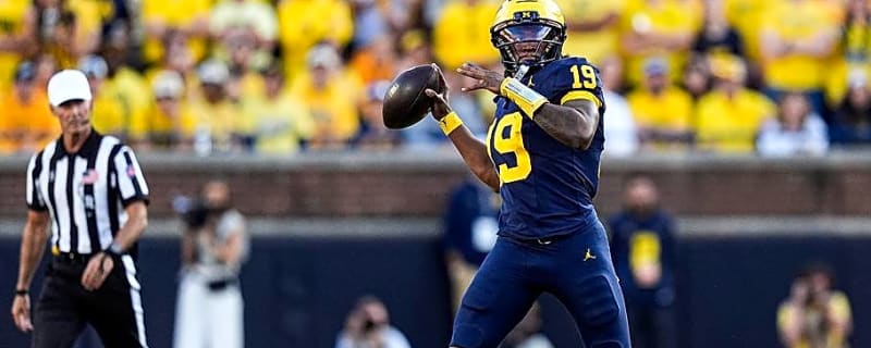 Should Michigan Football Bench Bryce Underwood for Tommy Carr Against Penn State?