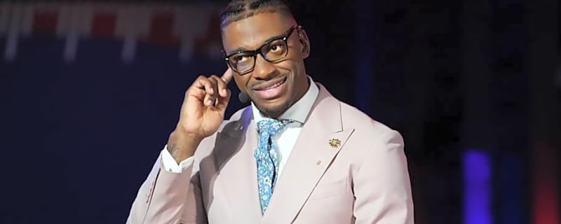 Robert Griffin III passionately defends two college football teams amid backlash