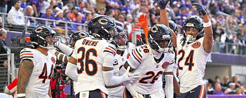 Nahshon Wright incredible interception stakes Bears to early lead over Steelers