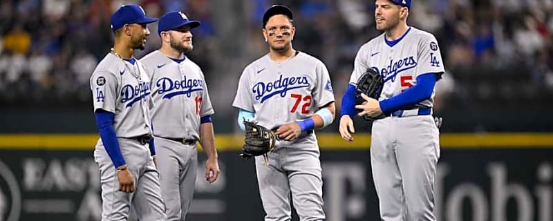 Veteran Infielder Feels 'Weird' and 'Blessed' With New Status in Dodgers Clubhouse