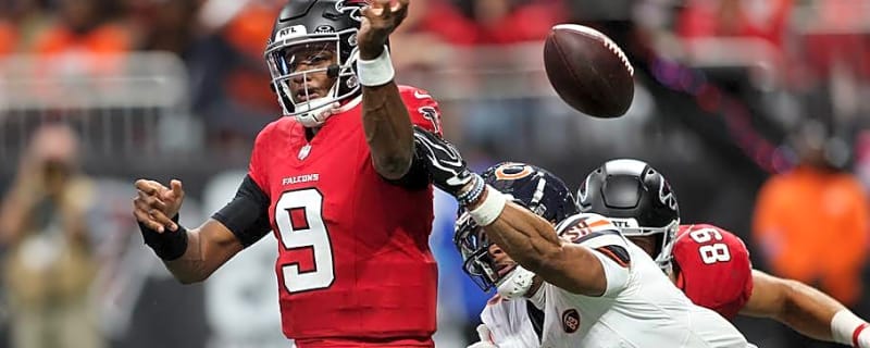 Bears' Kyler Gordon Sets Lofty Sack Goal For 2026 Season