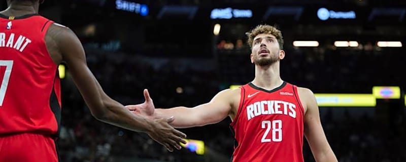 Rockets Described as &#39;Retro 90s Team&#39;