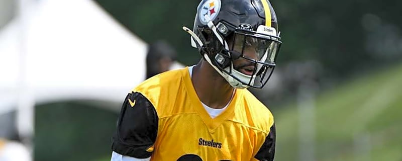 Darius Slay Raises Eyebrows With Eagles Comment