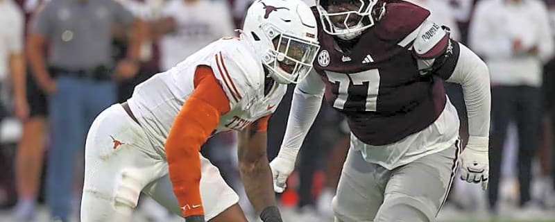 Colin Simmons Wasn&#39;t Happy With SEC Referees in Texas&#39; Win vs. Texas A&M