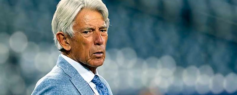 Blue Jays Honor Buck Martinez with Hall of Excellence Induction
