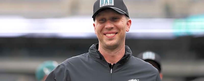 Eagles Legend Nick Foles Endorses Sean Mannion