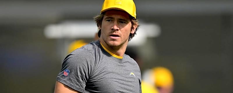 Oregon Quarterbacks In NFL Get Big Injury, Coach Updates