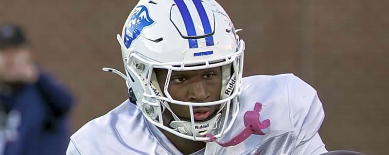 Fast-Rising Wide Receiver Could be Perfect Fit for Commanders in NFL Draft