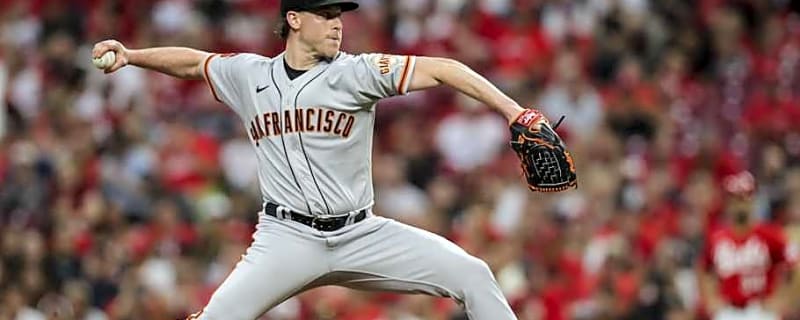 Yankees Lose Veteran Pitcher to Diamondbacks