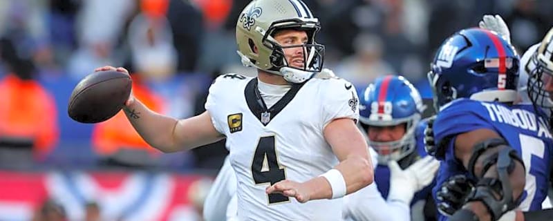 NFL Insider Pours Cold Water on Potential Saints-Derek Carr Comeback