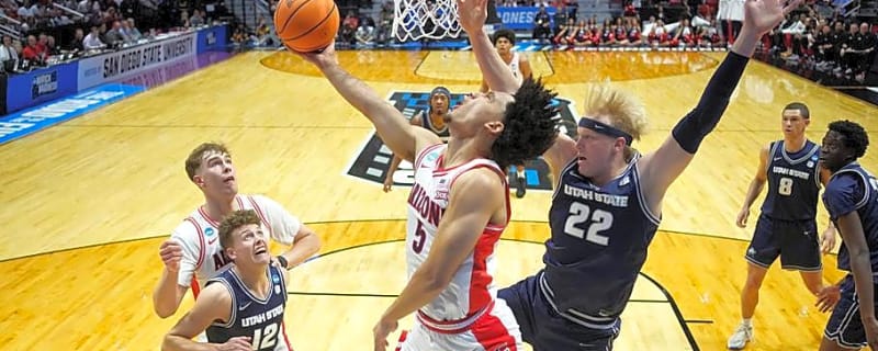 Brayden Burries could be in a similar situation as another talented guard